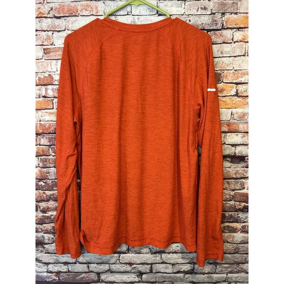 Red Old Navy Long Sleeve Run Shirt Breathe On Men’s Size Large - Picture 5 of 5